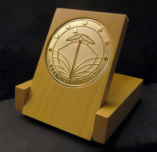 Beyond Conflict: Navigating Universalism and Particularism<br>in the Tapestry of Jewish Destiny [ויגש]